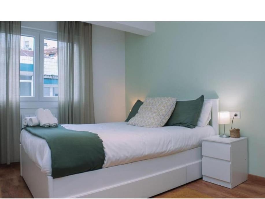 Ferienwohnung Piso Centrico Y Tranquilo Vigo Exterior foto